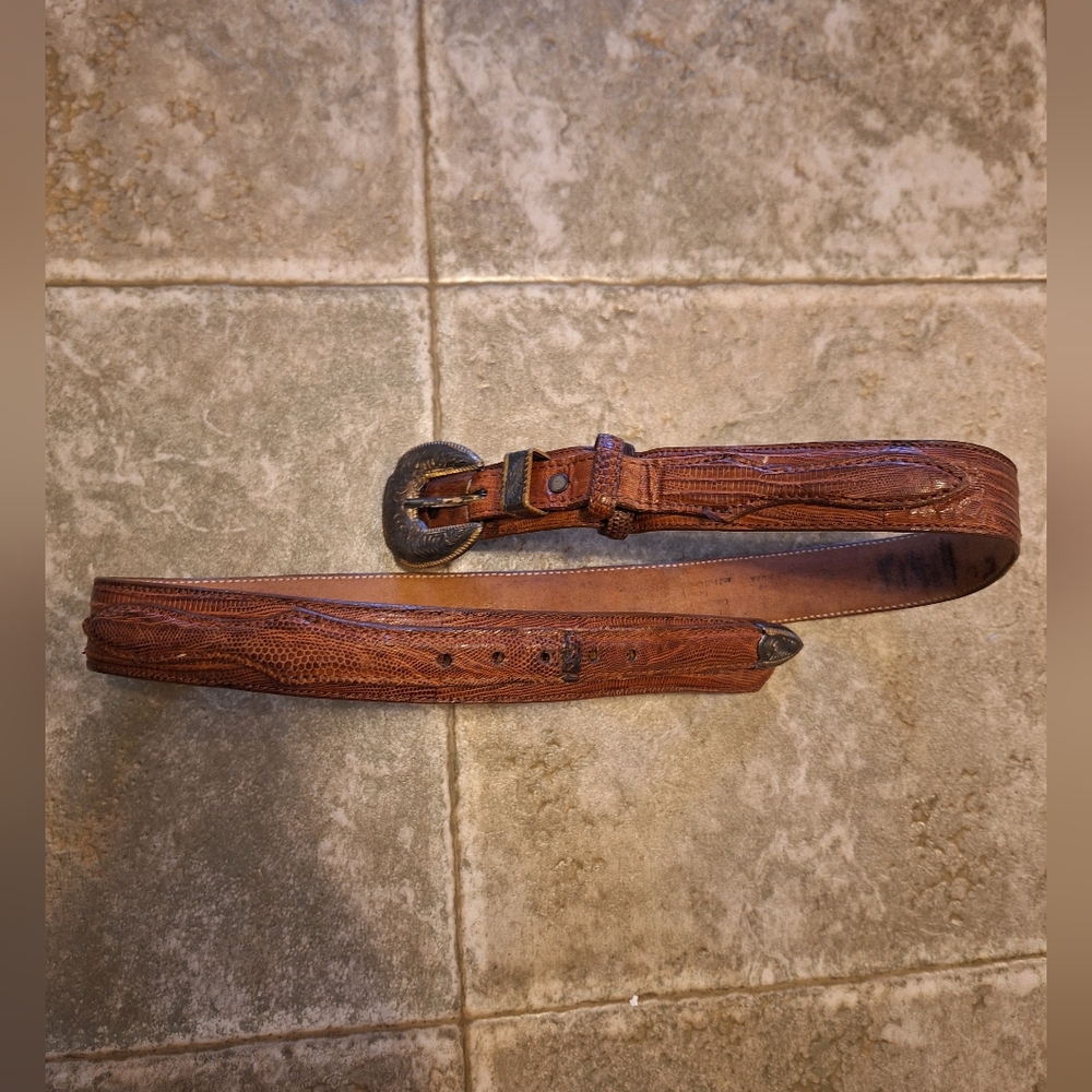 34 western BROWN LEATHER BELT